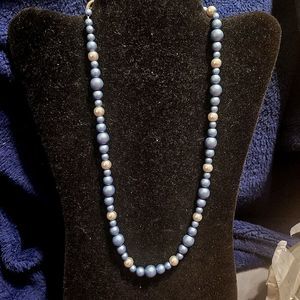 Medium Blue and Pearlized Graduated Beads-VTG